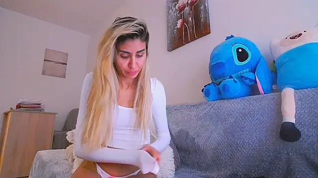 SweetJessy26 online show from September 17, 2025, 9:44 am