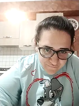 Dolcecurvy online show from March 16, 2026, 11:07 pm