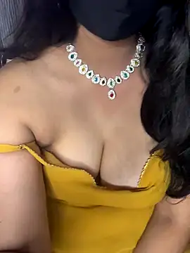 Dishasarmaa05 online show from November 8, 2025, 7:50 pm