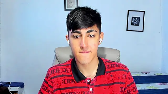 Snapshot of babymaik chatting on December 3, 2025, 2:16 pm babymaik online show from December 3, 2025, 2:16 pm