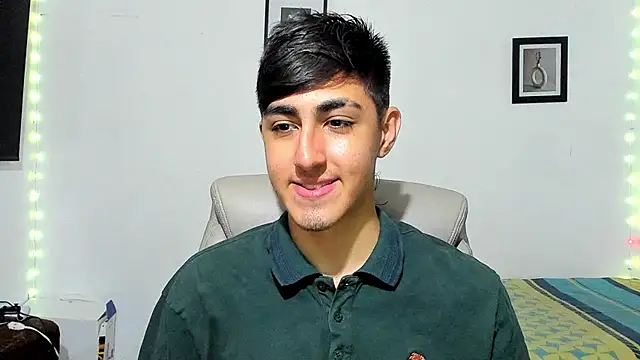 Snapshot of babymaik chatting on October 29, 2025, 8:30 pm babymaik online show from October 29, 2025, 8:30 pm