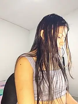 Snapshot of sophia_ramirez12 chatting on January 13, 2026, 12:04 am sophia ramirez12 online show from January 13, 2026, 12:04 am