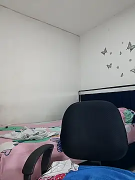 Snapshot of sophia_ramirez12 chatting on February 7, 2026, 12:18 am sophia ramirez12 online show from February 7, 2026, 12:18 am