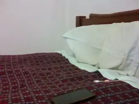 Snapshot of SaintJacob chatting on February 22, 2025, 2:06 am SaintJacob online show from February 22, 2025, 2:06 am