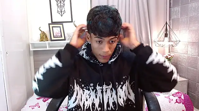 RyanKing19 online show from October 21, 2025, 4:12 am