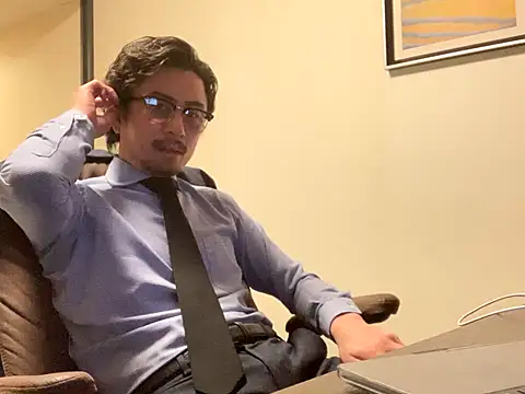 masato1115aa online show from December 16, 2025, 11:36 am