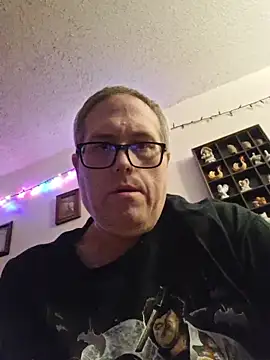 Smallone327 online show from October 18, 2025, 6:15 am