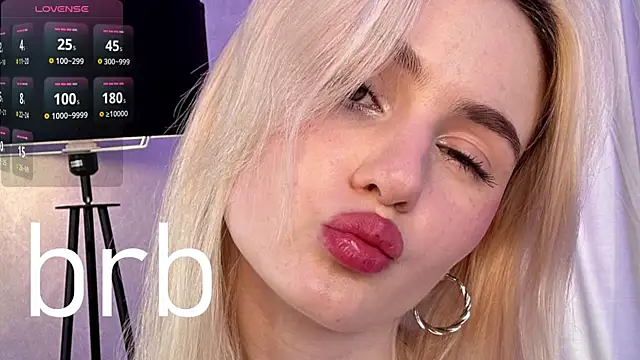 Snapshot of Pancake_Reciper chatting on March 15, 2025, 2:45 pm Pancake Reciper online show from March 15, 2025, 2:45 pm