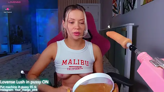 Snapshot of Margony chatting on December 2, 2025, 3:19 am Margony online show from December 2, 2025, 3:19 am