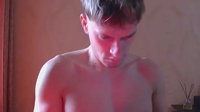 Snapshot of frama666 chatting on October 29, 2025, 8:46 am frama666 online show from October 29, 2025, 8:46 am