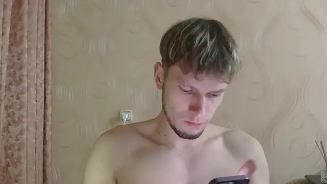 Snapshot of frama666 chatting on November 13, 2025, 8:24 pm frama666 online show from November 13, 2025, 8:24 pm