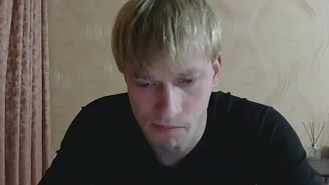 frama666 online show from April 19, 2026, 6:10 pm