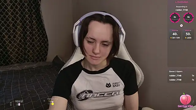 Luna Loveee online show from March 27, 2026, 3:59 am