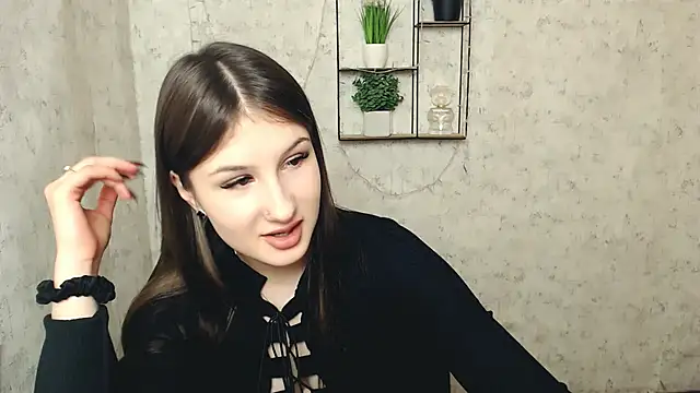  MiaAngell online show from March 5, 2025, 2:01 pm