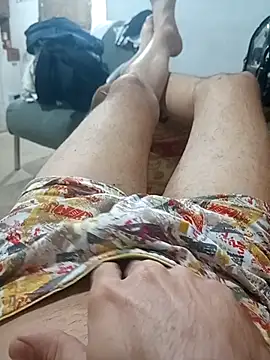 magrinhogostoso696 online show from October 5, 2025, 2:57 am