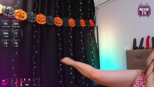 Snapshot of miyakimi0101 chatting on October 23, 2025, 11:58 pm miyakimi0101 online show from October 23, 2025, 11:58 pm