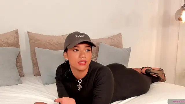 Snapshot of regina_noctixx chatting on September 14, 2025, 7:09 am regina noctixx online show from September 14, 2025, 7:09 am