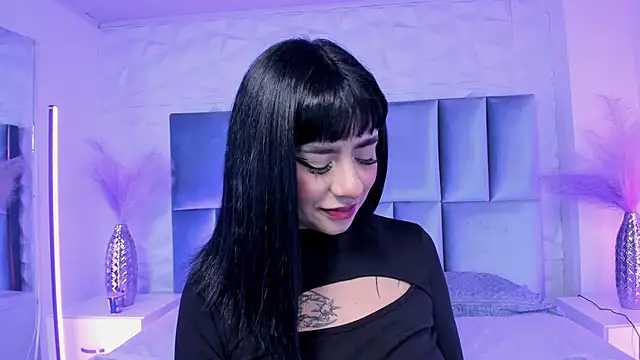 Snapshot of Selene_bennet chatting on April 24, 2026, 3:41 am Selene bennet online show from April 24, 2026, 3:41 am