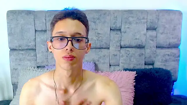 skinny bigcock02 online show from February 26, 2025, 7:32 pm