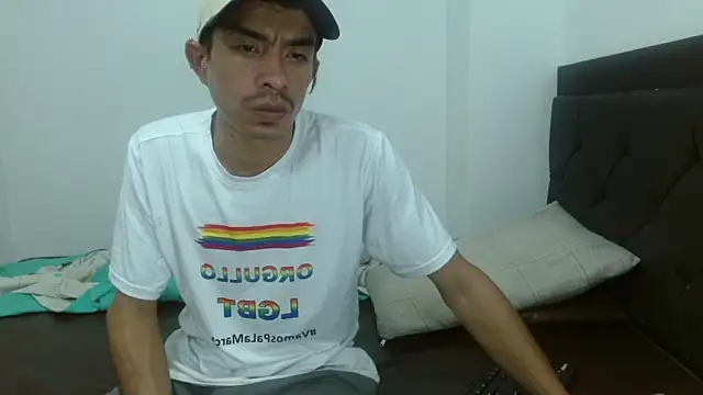 jhonny k online show from February 19, 2026, 3:36 am