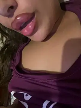 Snapshot of Sexlove1xo chatting on July 18, 2026, 7:39 am Sexlove1xo online show from July 18, 2026, 7:39 am