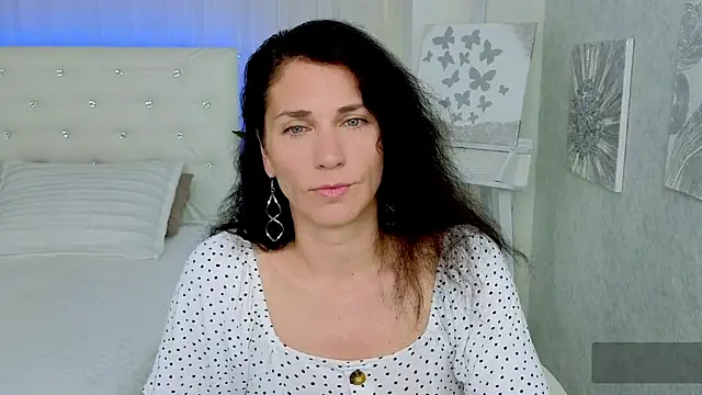 Snapshot of mylady_xenia chatting on June 25, 2026, 10:04 pm mylady xenia online show from June 25, 2026, 10:04 pm
