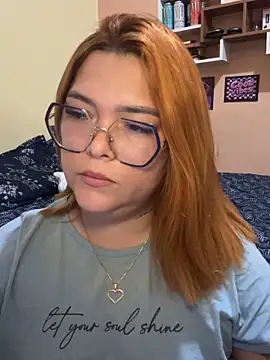 Snapshot of GoddessChaar chatting on February 4, 2026, 10:32 am GoddessChaar online show from February 4, 2026, 10:32 am