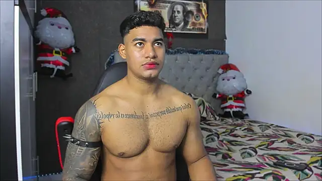 Snapshot of luigi_hot_ chatting on December 19, 2025, 5:04 pm luigi hot online show from December 19, 2025, 5:04 pm