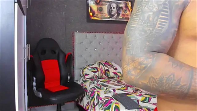 Snapshot of luigi_hot_ chatting on February 11, 2026, 7:14 pm luigi hot online show from February 11, 2026, 7:14 pm