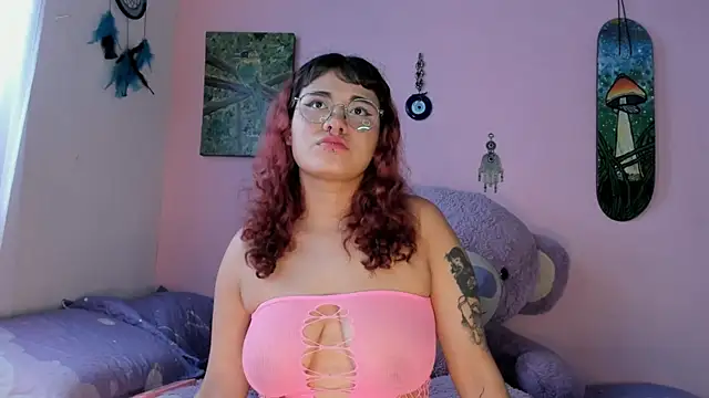 Snapshot of Maddy_Jhonsson chatting on May 12, 2026, 8:48 pm Maddy Jhonsson online show from May 12, 2026, 8:48 pm