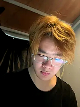 Anson0722 online show from September 21, 2025, 3:33 am