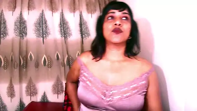 Snapshot of Indian_Erotic69 chatting on December 17, 2025, 4:50 am Indian Erotic69 online show from December 17, 2025, 4:50 am