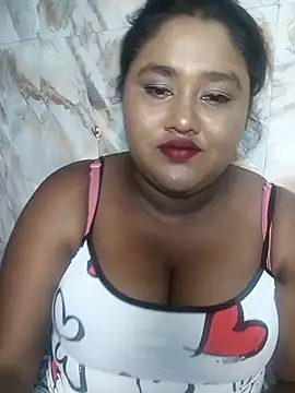 Snapshot of horny_diana chatting on November 28, 2025, 6:08 pm horny diana online show from November 28, 2025, 6:08 pm