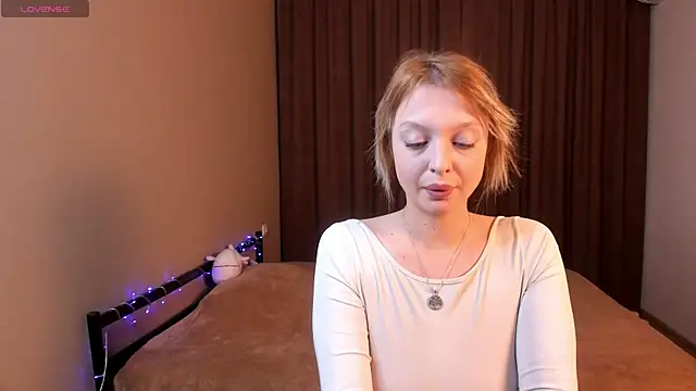 Mystic Doll online show from March 6, 2025, 6:16 pm