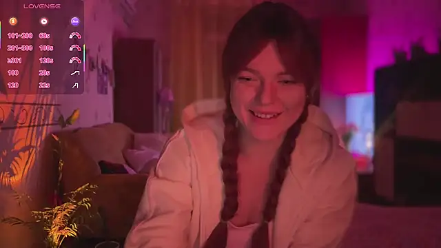 CherryRed Girl online show from February 22, 2026, 9:16 pm