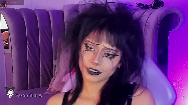 Snapshot of Seren_Bleck chatting on March 22, 2025, 6:22 am Seren Bleck online show from March 22, 2025, 6:22 am