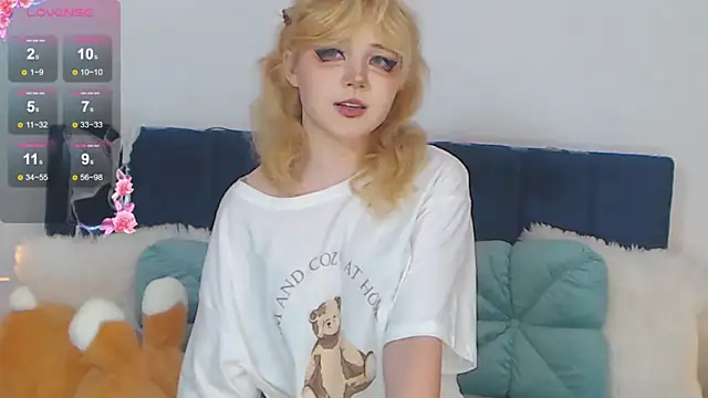 Snapshot of EmilyAngells chatting on September 23, 2025, 7:15 am EmilyAngells online show from September 23, 2025, 7:15 am
