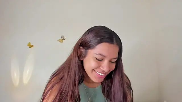 violett 24  online show from September 21, 2025, 12:27 am