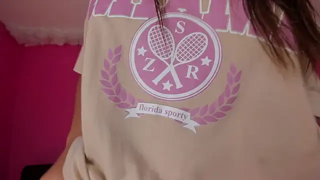 violett 24  online show from March 7, 2025, 12:34 pm