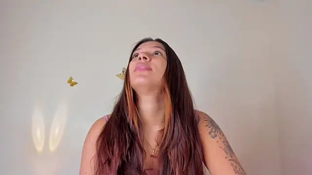 violett 24  online show from September 27, 2025, 12:06 am