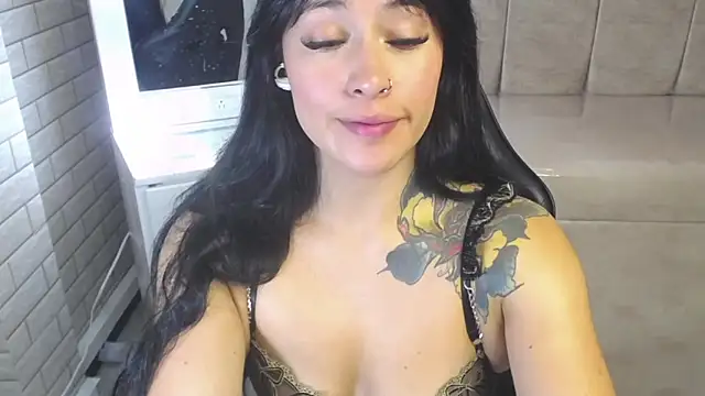 Isabella Collen v online show from March 18, 2026, 2:08 pm