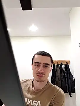 Snapshot of GoodGG chatting on March 12, 2025, 4:35 pm GoodGG online show from March 12, 2025, 4:35 pm