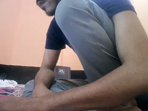 rahulkajuuu0909 online show from November 5, 2025, 7:50 pm