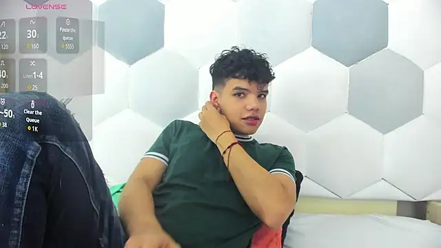 Snapshot of Axel_Forte chatting on November 15, 2025, 1:37 pm Axel Forte online show from November 15, 2025, 1:37 pm