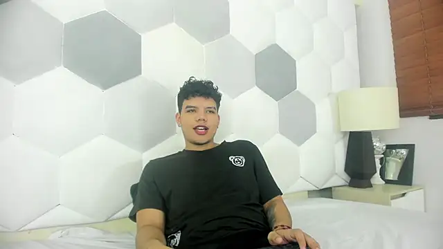 Axel Forte online show from April 4, 2026, 2:01 pm