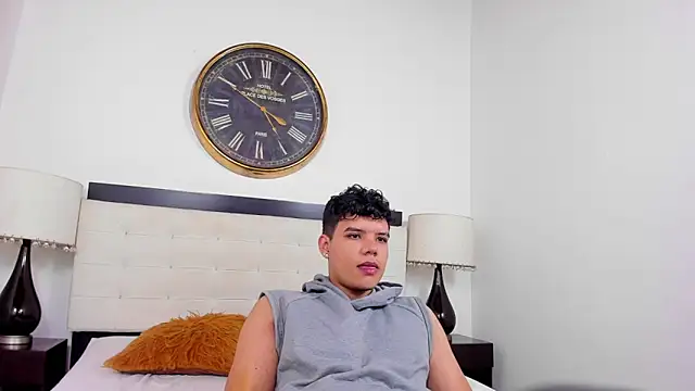 Snapshot of Axel_Forte chatting on June 3, 2026, 1:45 pm Axel Forte online show from June 3, 2026, 1:45 pm