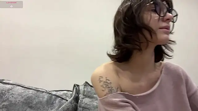 Snapshot of SibleyBurner chatting on February 23, 2026, 4:36 am SibleyBurner online show from February 23, 2026, 4:36 am