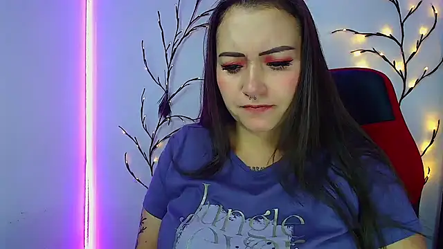 Snapshot of Luna_kitty chatting on September 23, 2025, 7:54 pm Luna kitty online show from September 23, 2025, 7:54 pm