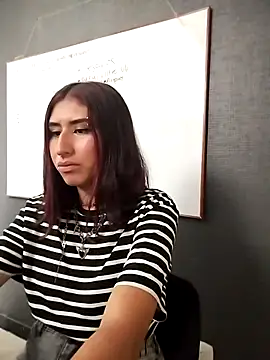 Jade Rodriguez online show from March 4, 2025, 8:27 pm