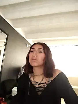 Jade Rodriguez online show from February 24, 2025, 8:36 pm